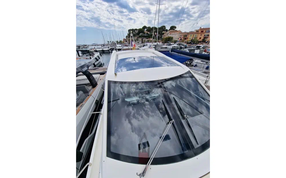 slider 10 Absolute 43 STY