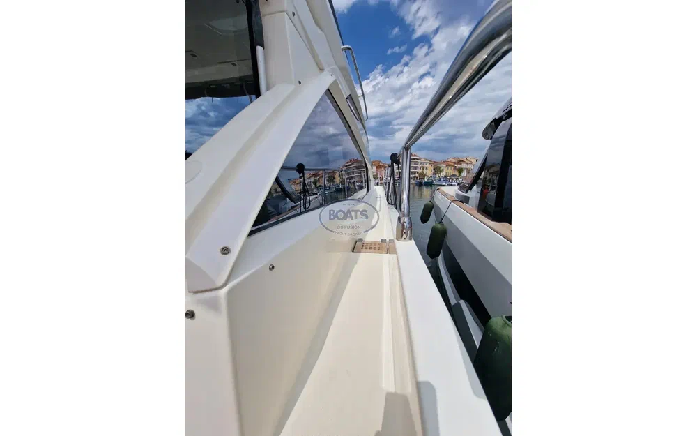 slider 12 Absolute 43 STY