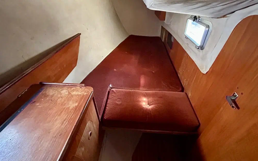 slider 13 Beneteau First 35