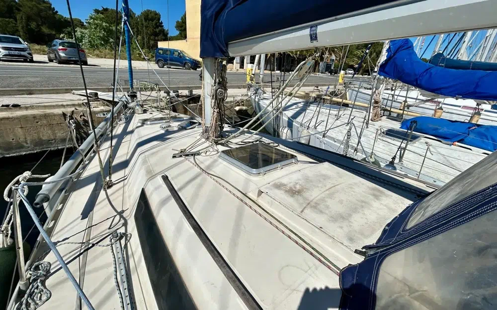 slider 15 Beneteau First 35