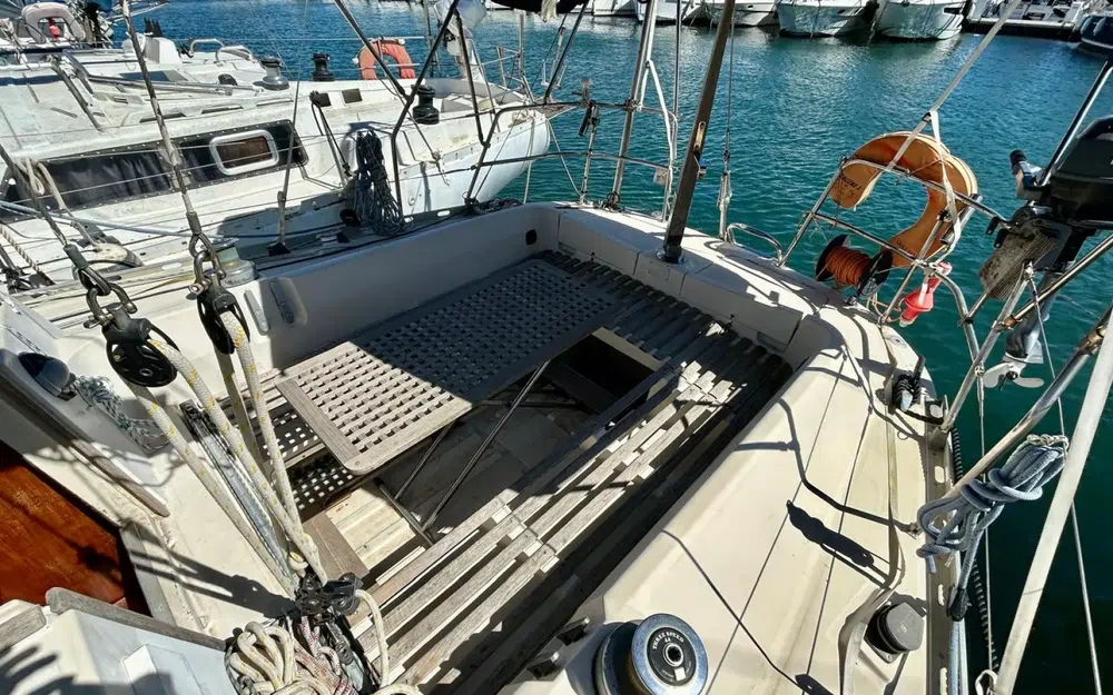 slider 2 Beneteau First 35