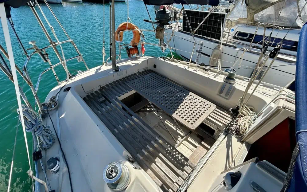 slider 3 Beneteau First 35