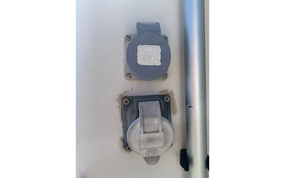 slider 15 ST Boats 670 Peche