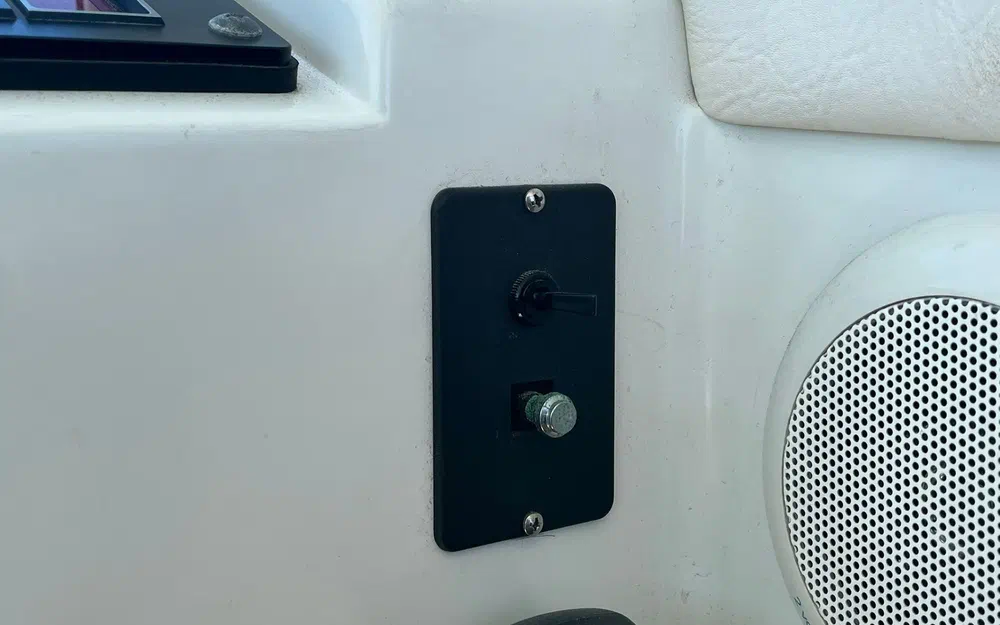 slider 16 ST Boats 670 Peche