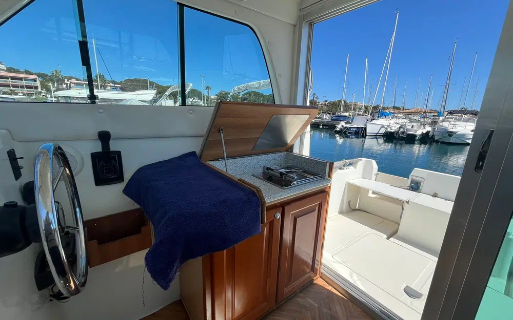 slider 11 ST Boats 670 Peche