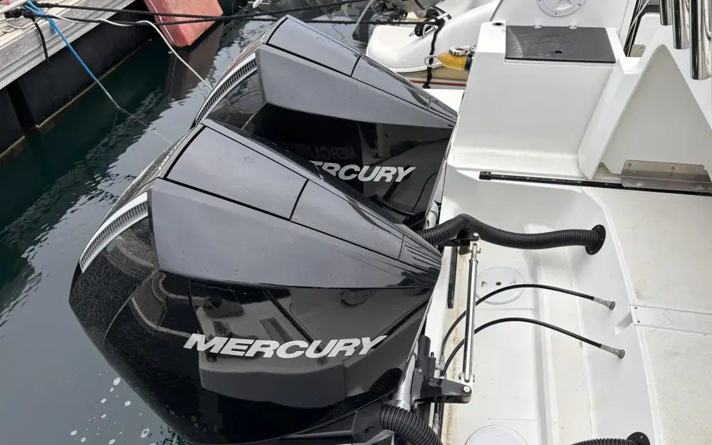 slider 2 Jeanneau Merry Fisher 895 Sport