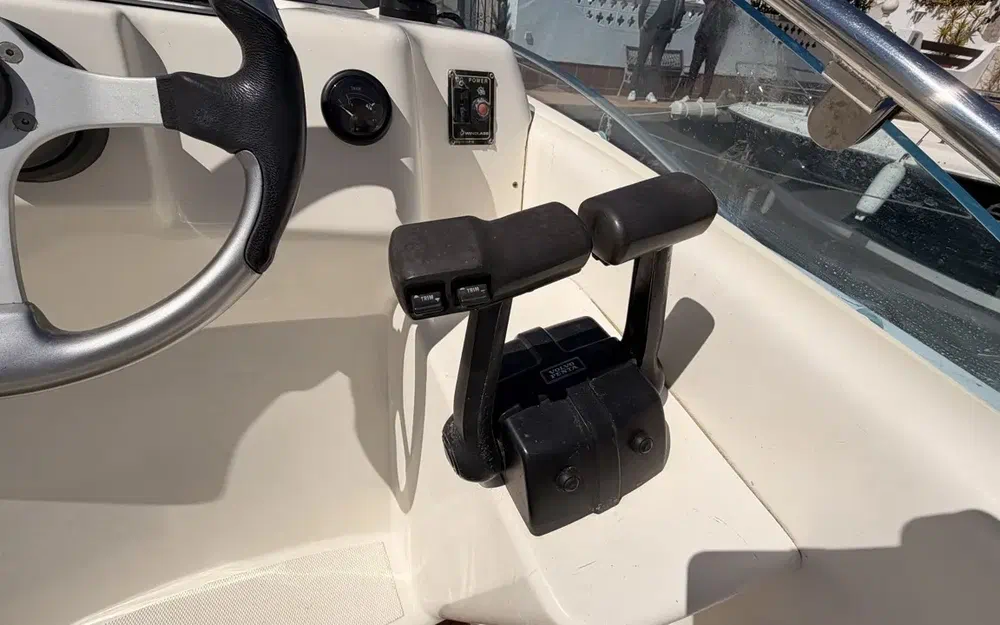 slider 10 Rio 850 Day Cruiser