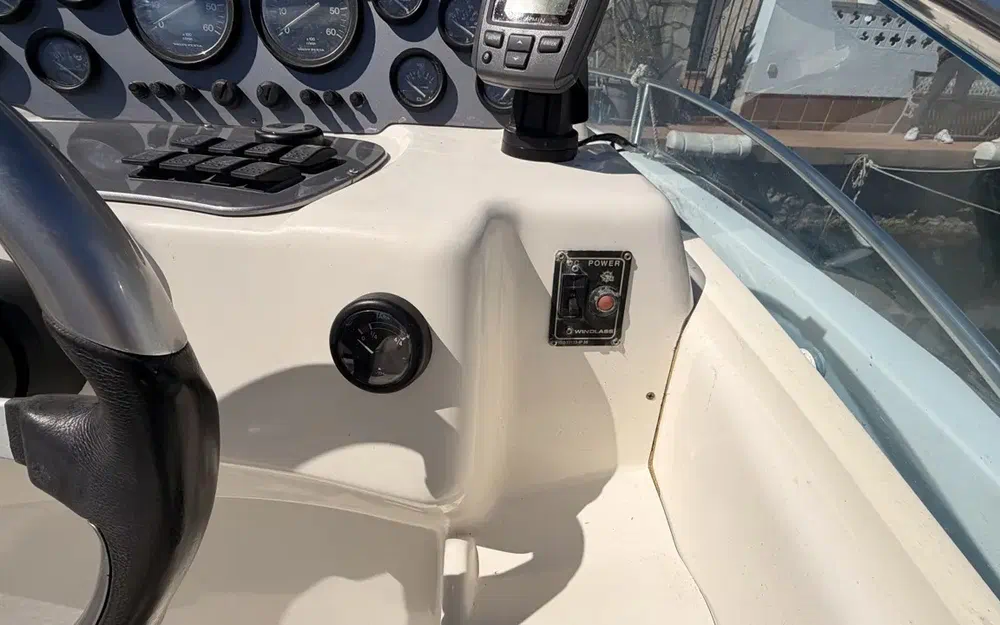 slider 11 Rio 850 Day Cruiser