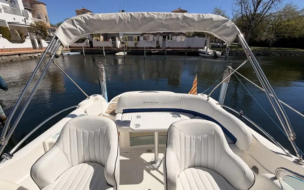 slider 12 Rio 850 Day Cruiser