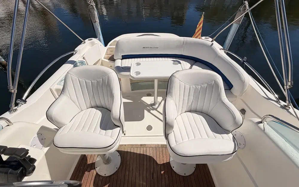 slider 13 Rio 850 Day Cruiser