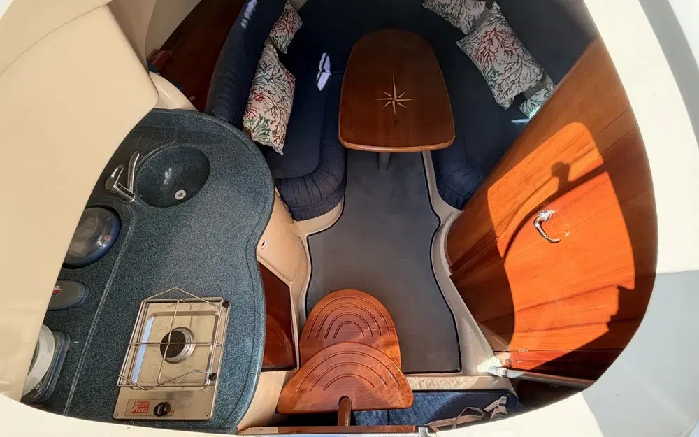 slider 21 Rio 850 Day Cruiser