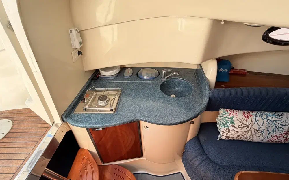 slider 25 Rio 850 Day Cruiser