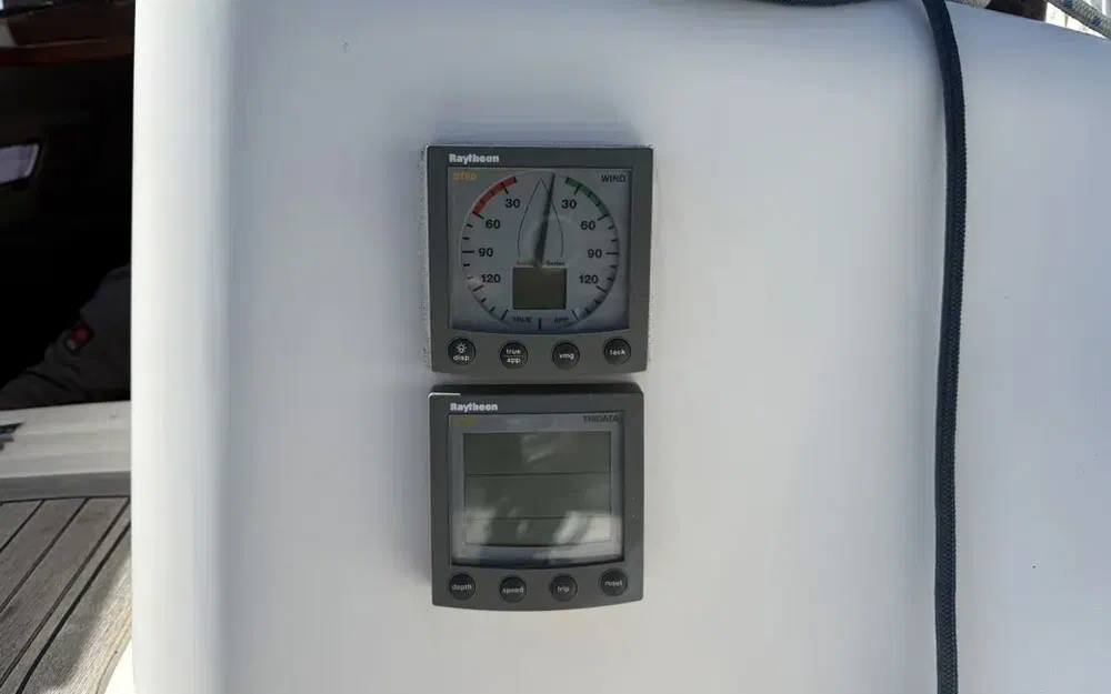 slider 19 Ronautica RO 300