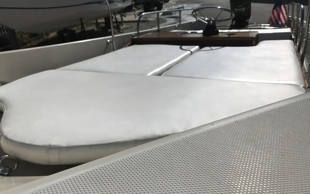 slider 14 Boston Whaler 17