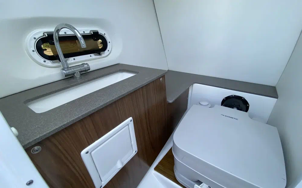 slider 8 Four Winns HD8 OB