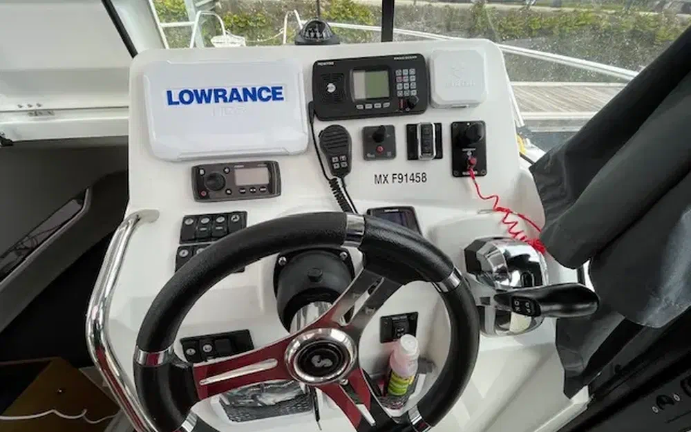 slider 9 Beneteau Barracuda 9