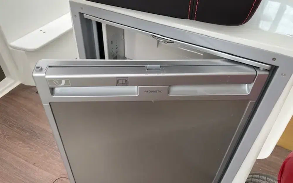 slider 11 Beneteau Barracuda 9