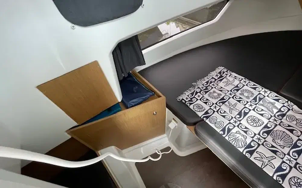 slider 15 Beneteau Barracuda 9