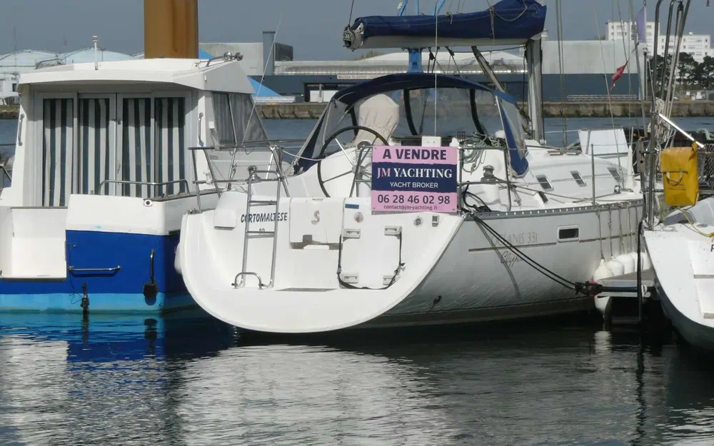 slider 20 Beneteau Oceanis 331 Clipper