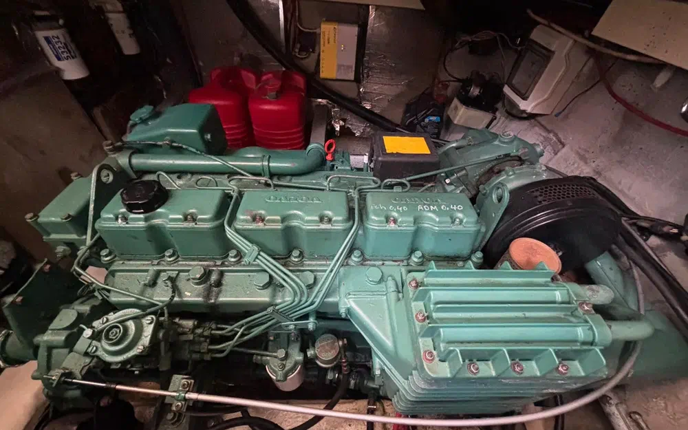 slider 10 Sealine 365 Sport Brigde