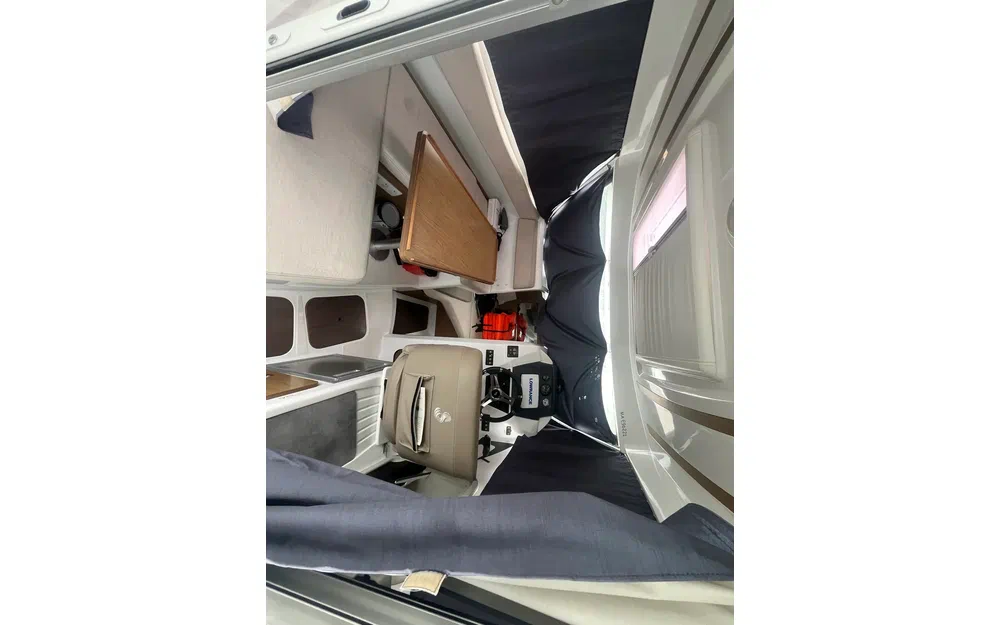 slider 31 Beneteau Antares 780 HB