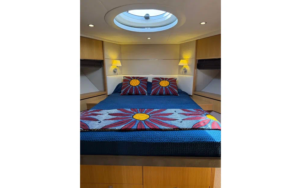 slider 7 Princess V62