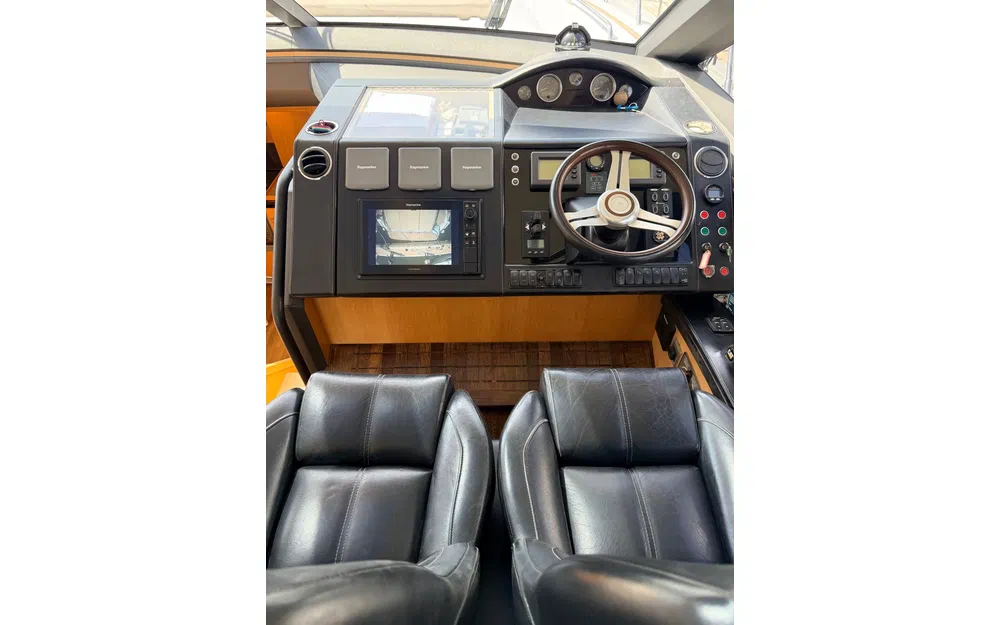 slider 8 Princess V62