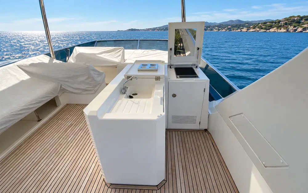 slider 7 Jeanneau Prestige 680