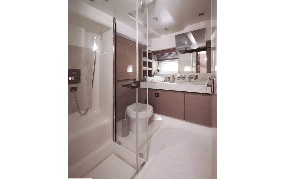 slider 20 Jeanneau Prestige 680