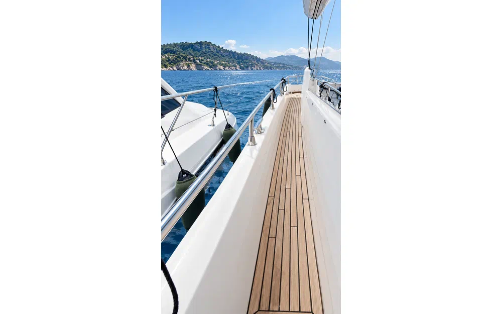 slider 11 Jeanneau Prestige 680