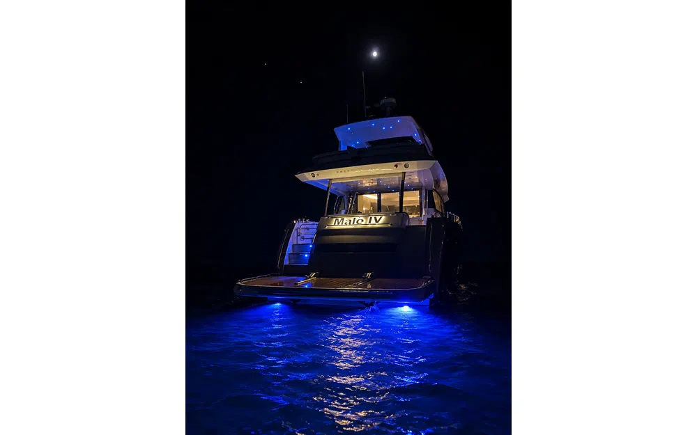 slider 31 Jeanneau Prestige 680