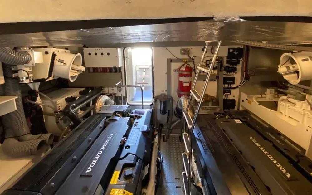 slider 26 Jeanneau Prestige 680