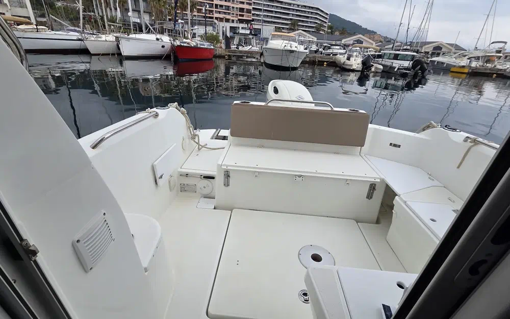 slider 9 Beneteau Antares 7 ANTARES 7 OB