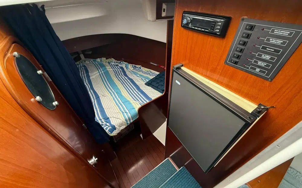 slider 16 Beneteau Antares 760