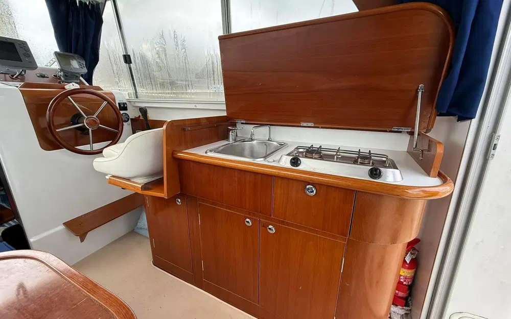 slider 7 Beneteau Antares 760