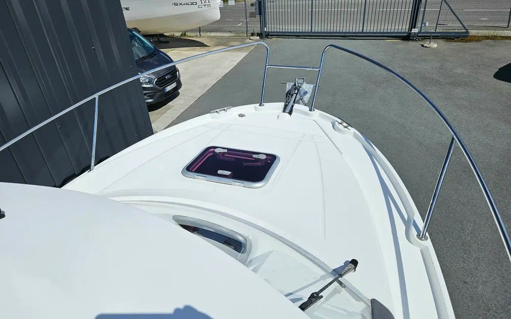 slider 16 Beneteau Antares 680 HB