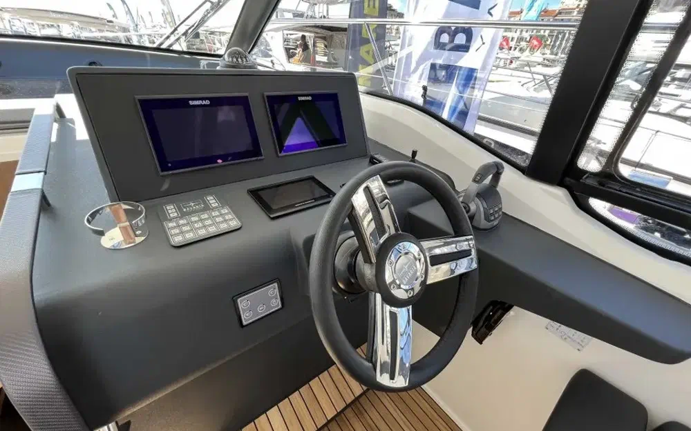 slider 10 Bavaria SR36