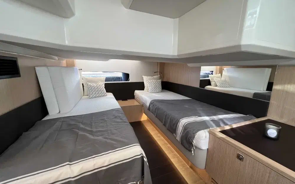 slider 22 Bavaria SR36