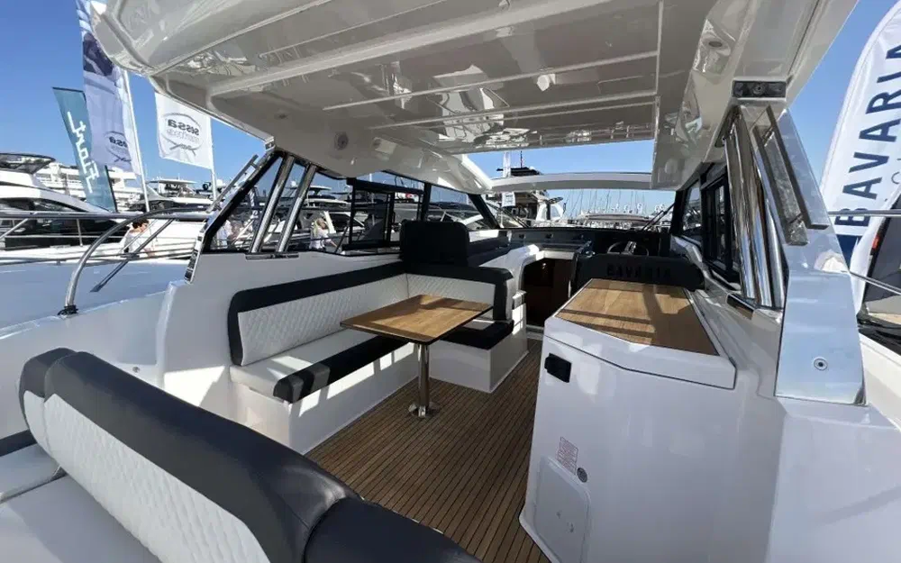 slider 3 Bavaria SR36