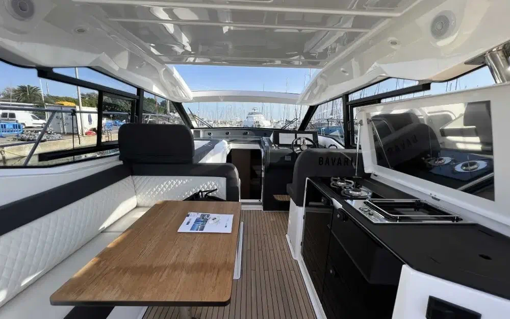 slider 4 Bavaria SR36