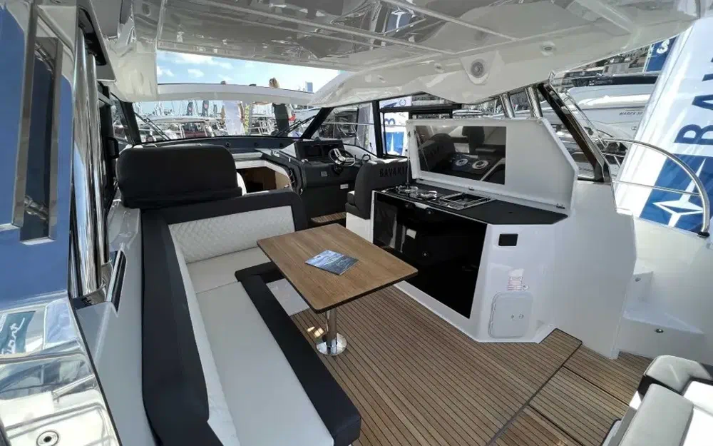 slider 5 Bavaria SR36