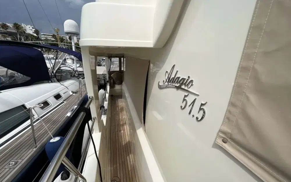 slider 21 Adagio Europa 51.5