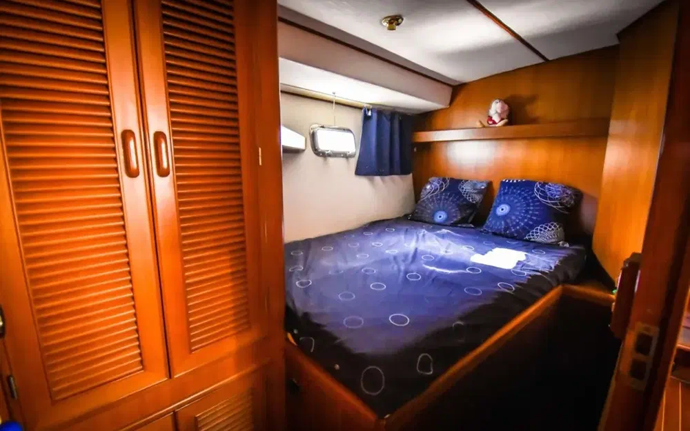 slider 13 Hi Star 48 Fisherman