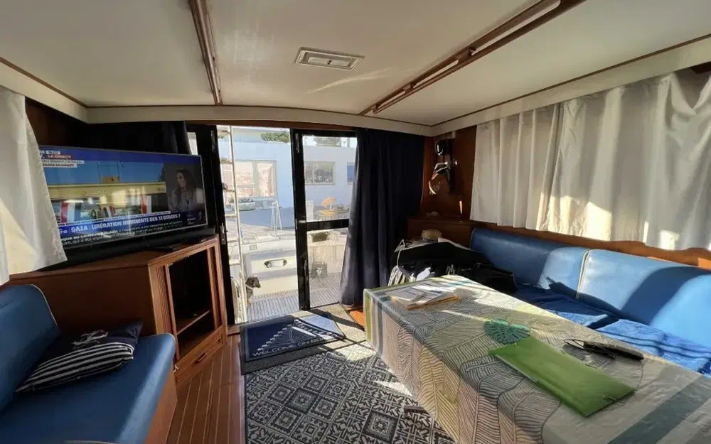 slider 4 Hi Star 48 Fisherman