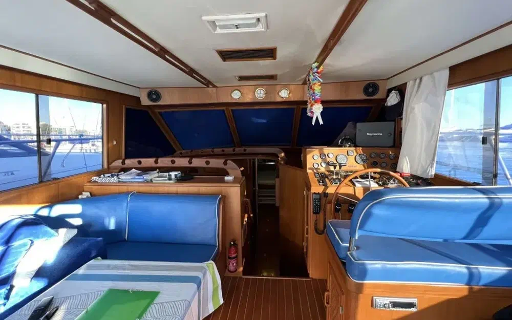 slider 5 Hi Star 48 Fisherman