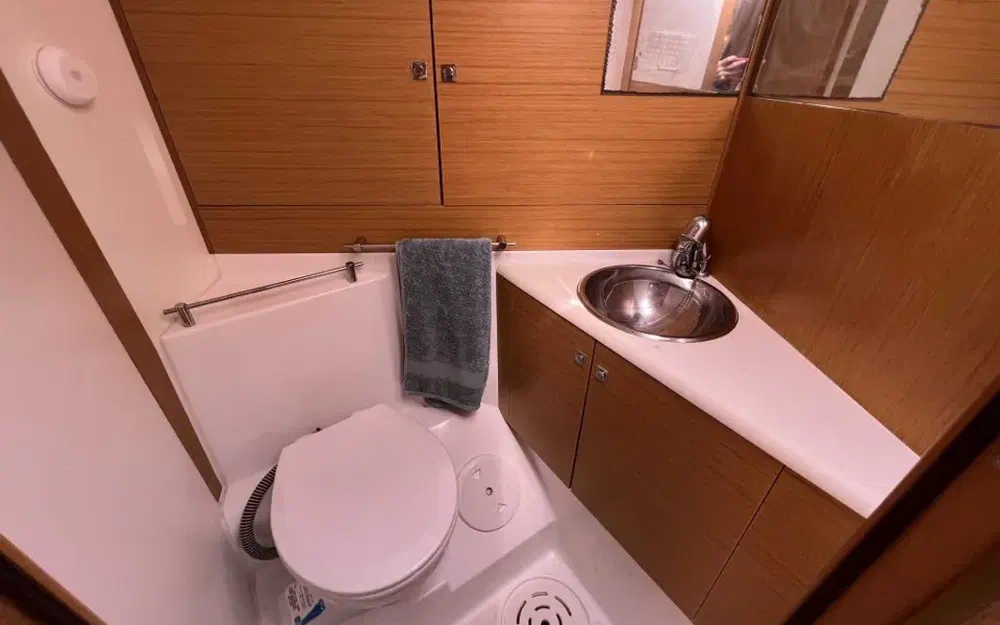 slider 22 Jeanneau Sun Odyssey 50 DS