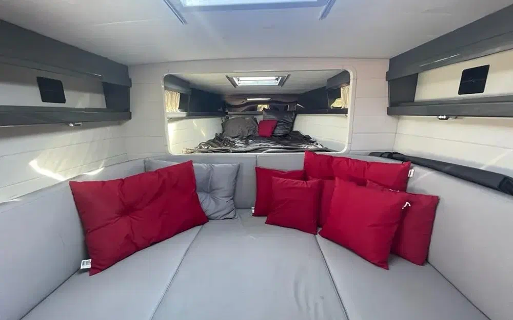 slider 16 Benetti 45