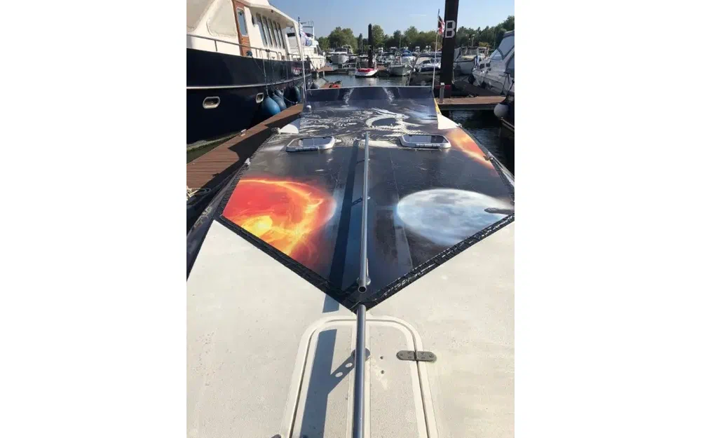 slider 9 Cougar 38 Sport