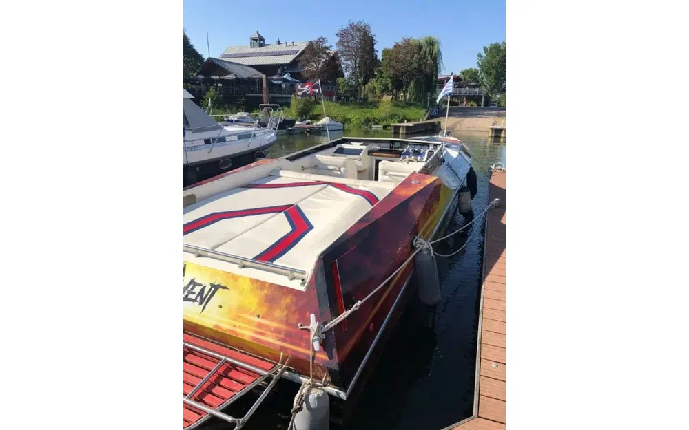 slider 1 Cougar 38 Sport