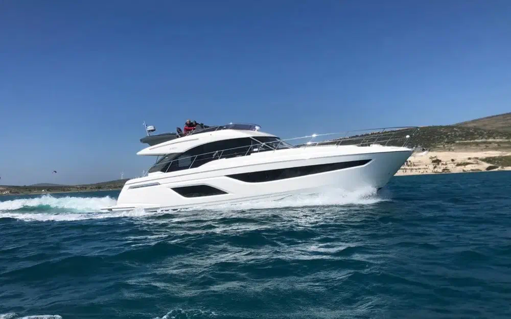 slider 0 Bavaria R55 Fly